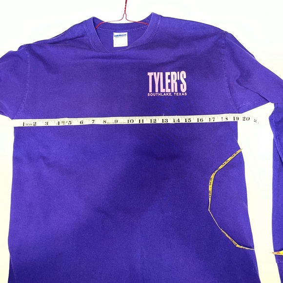 Tyler’s Southlake shirt - Picture 6 of 9